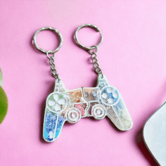 Gamer keyring- resin- paint splash - pair