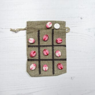 Love Bugs Tic Tac Toe game, Valentine's Special